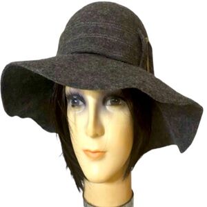 Raffaello Bettini 💯 Wool Italian Made Wide Brim Hat